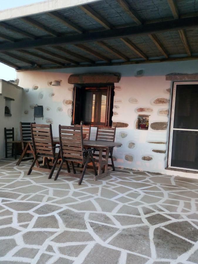 Traditional House Paros Sarakíniko Exterior foto